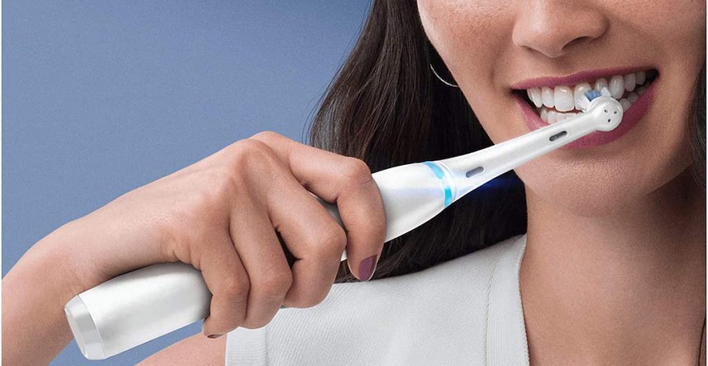 quel est le fonctionnement d'une brosse à dents électrique ?